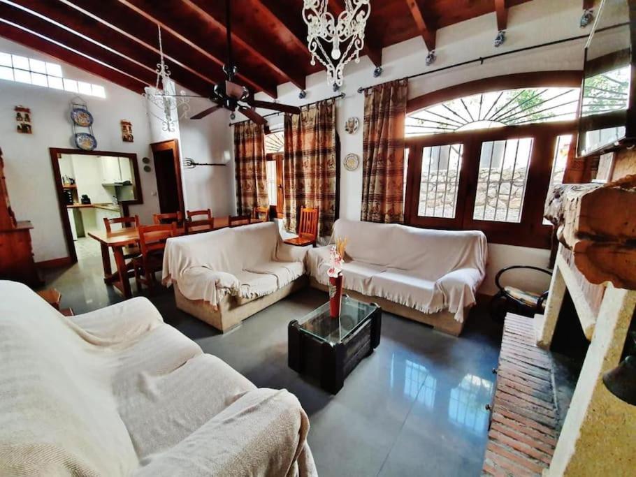 Velez, Casa La Choza Villa Vélez de Benaudalla Exterior foto